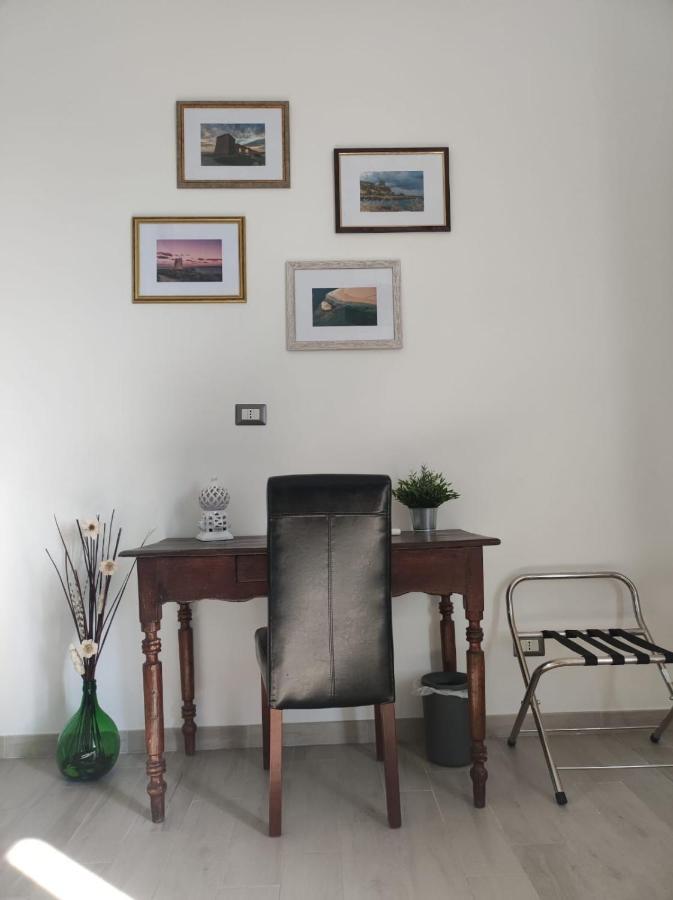 Appartamento Casa Midori Lecce Esterno foto