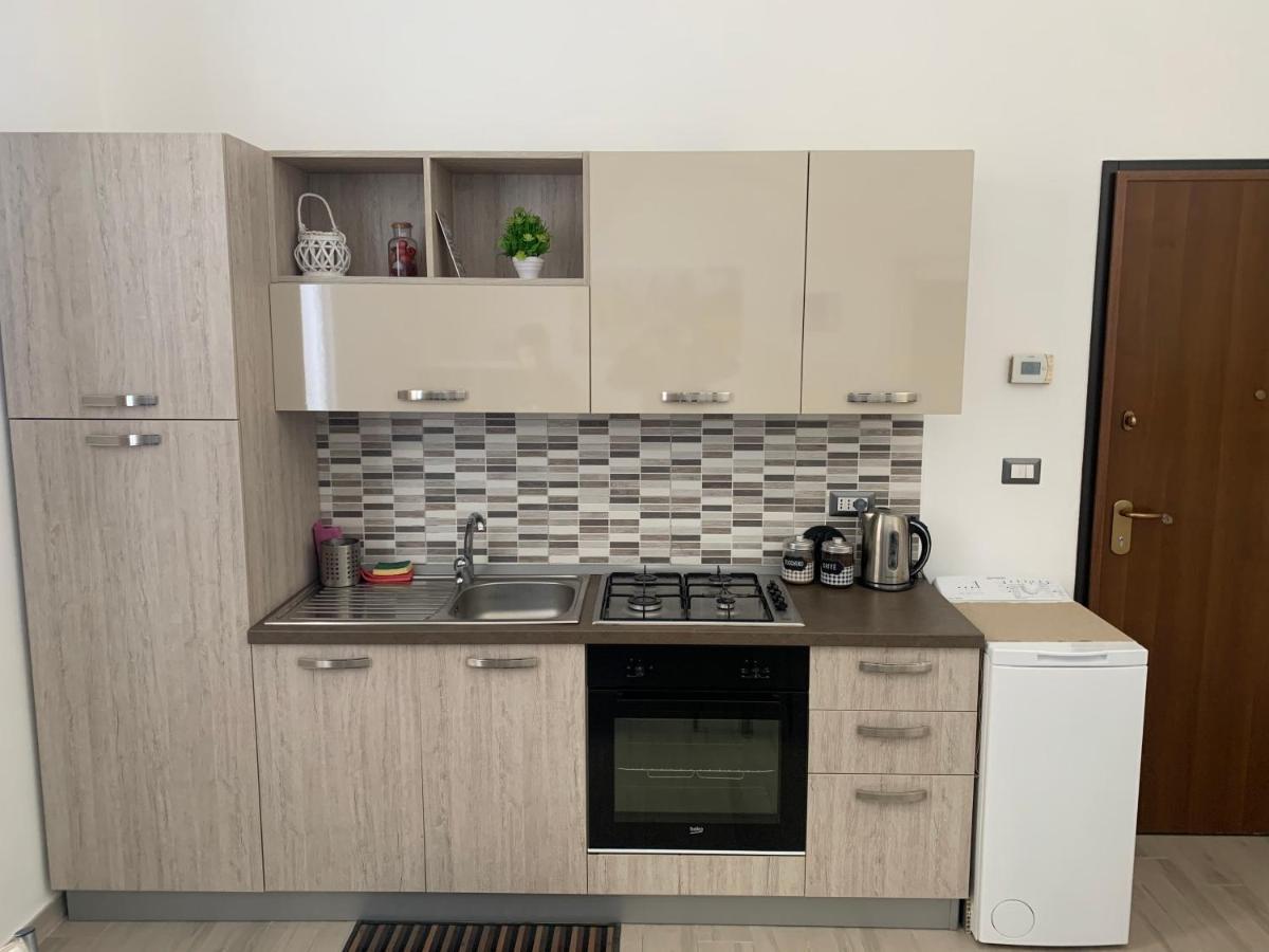 Appartamento Casa Midori Lecce Esterno foto