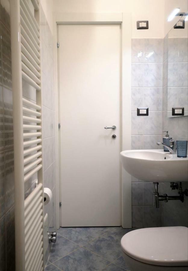 Appartamento Casa Midori Lecce Esterno foto