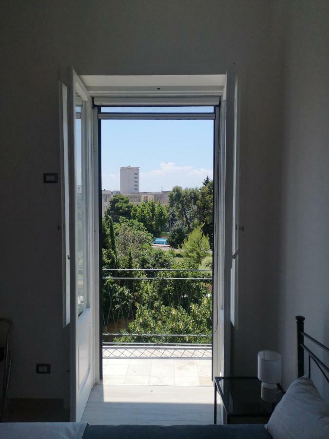 Appartamento Casa Midori Lecce Esterno foto