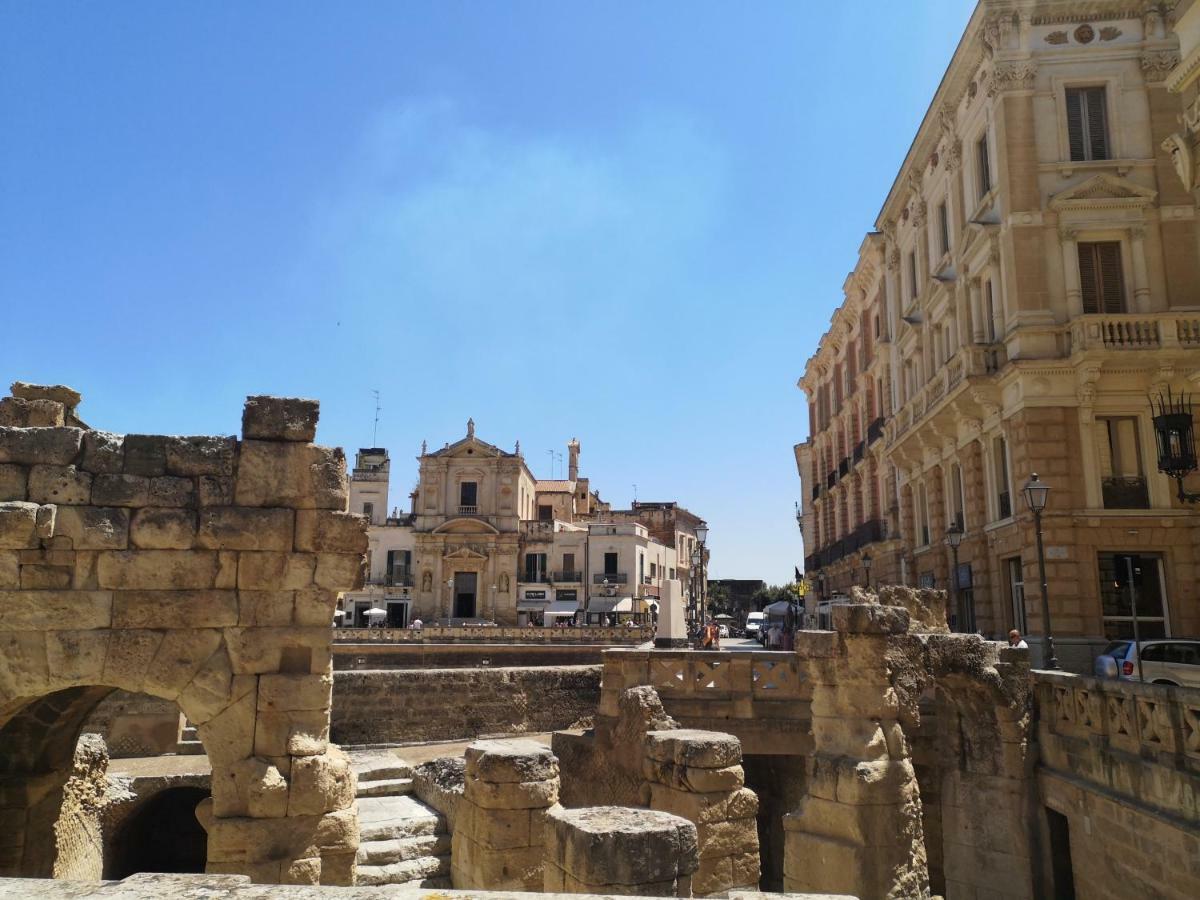 Appartamento Casa Midori Lecce Esterno foto
