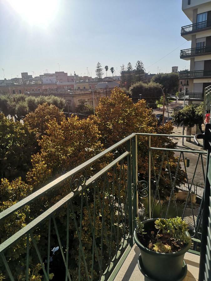 Appartamento Casa Midori Lecce Esterno foto