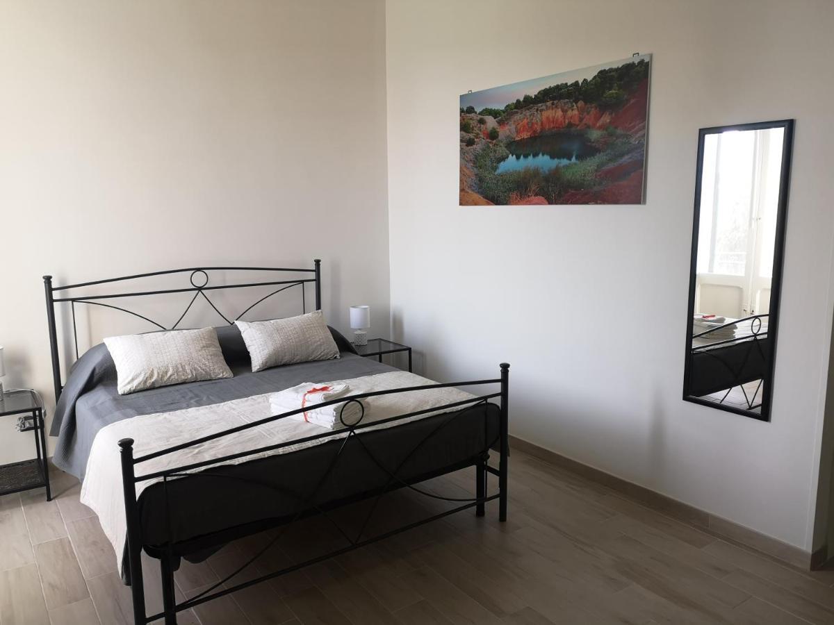 Appartamento Casa Midori Lecce Esterno foto